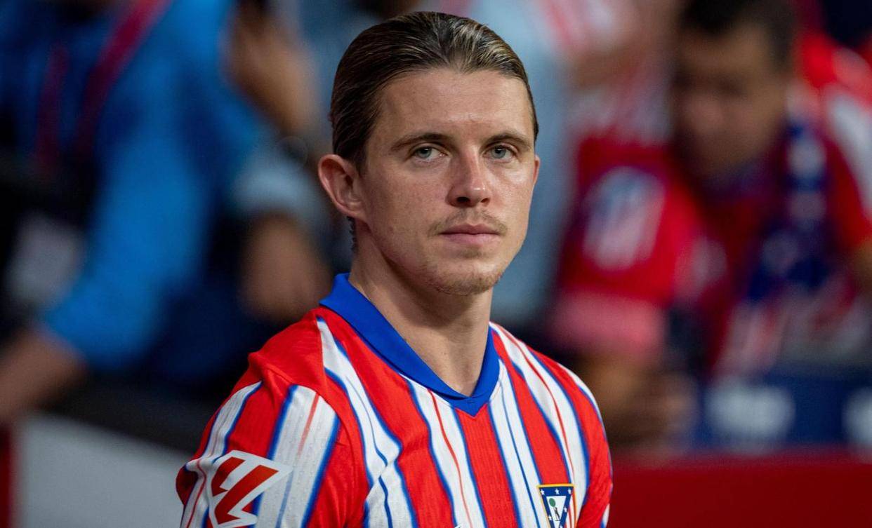 多特3800万标王10场0球0助!竟嫌弃曼联没欧冠:谁给他的勇气?